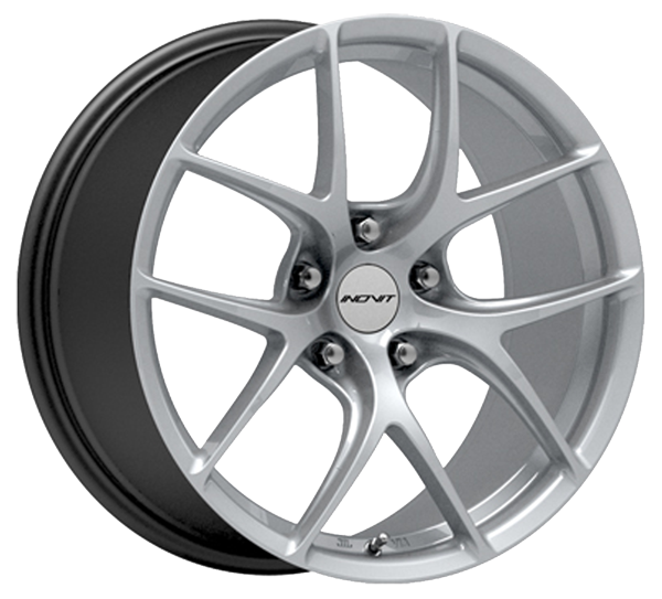 Llanta INOVIT Speed 8.0 x 18" (5x112) ET45 PLATA BRILLANTE