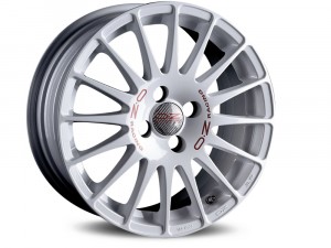Llanta OZ Racing SUPERTURISMO WRC 6,5 X 15" (4X108) ET25 WHITE RED LETTERING